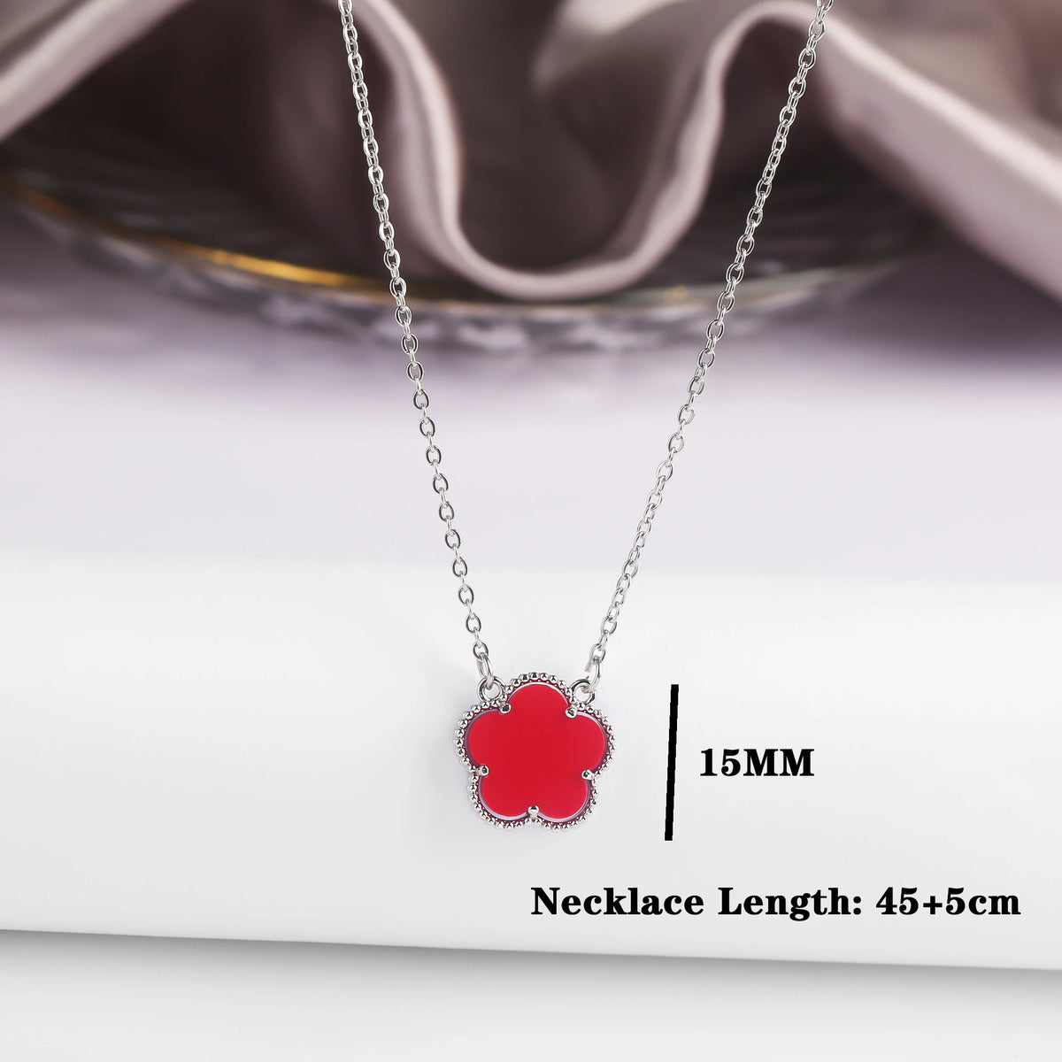 Gold/Silver Classic Natural Stone Five Leaf Flower Necklace Fashion Women Flower Jewelry Necklace For Daily Wear